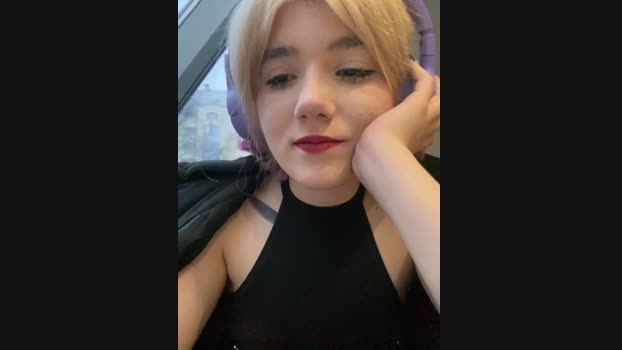 Baby__Naughty StripChat Female 27-01-2025