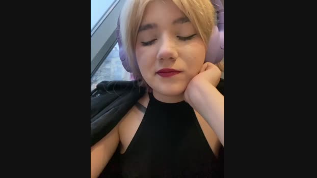 Baby__Naughty StripChat Female 27-01-2025