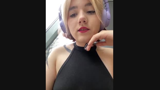 Baby__Naughty StripChat Female 27-01-2025