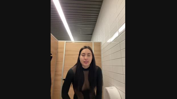 Holly_Play StripChat Female 27-01-2025