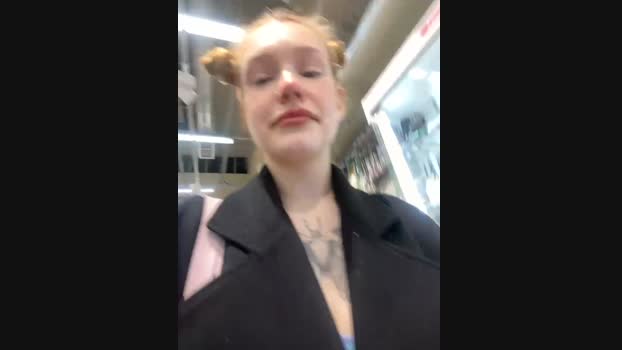 Honey___Hot StripChat Female 27-01-2025