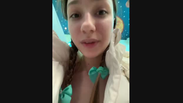Lia__Love StripChat Female 27-01-2025