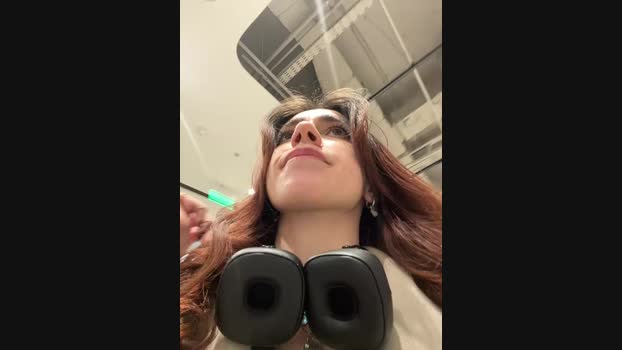 Lily__Belle StripChat Female 26-01-2025