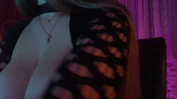 LuckyHoneyyy MyFreeCams Female 26-01-2025