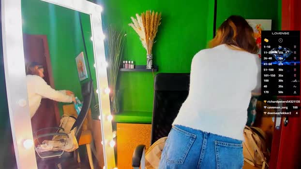 MaryHiggins StripChat Female 27-01-2025