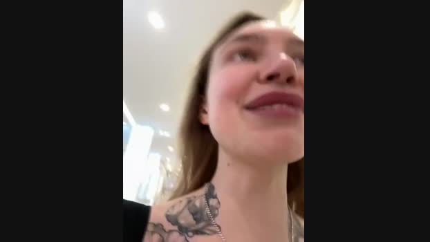 Miss_Elfie StripChat Female 27-01-2025