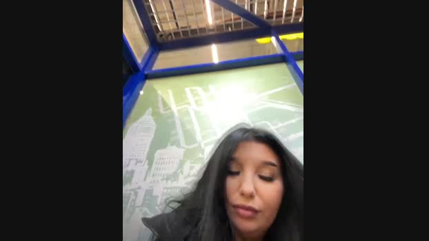 Tisha_Busty StripChat Female 26-01-2025