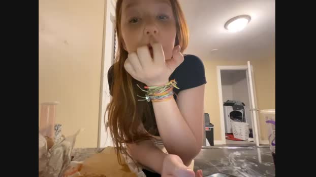 gingerbabe18 StripChat Female 26-01-2025