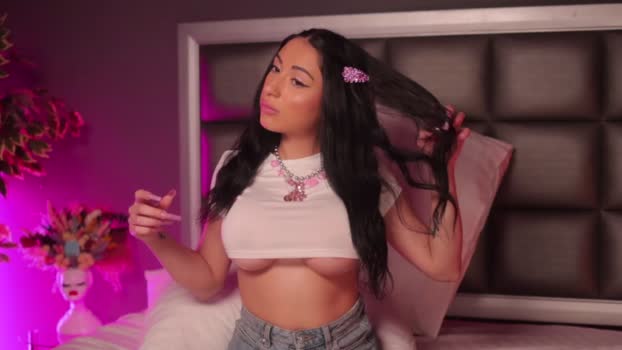 Anais_Bloom StripChat Female 27-01-2025