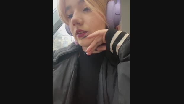 Baby__Naughty StripChat Female 28-01-2025