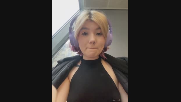 Baby__Naughty StripChat Female 28-01-2025