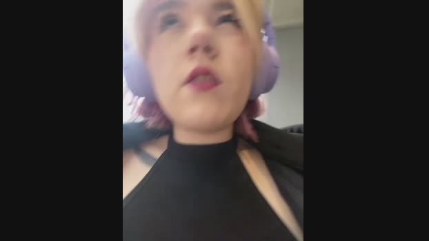 Baby__Naughty StripChat Female 28-01-2025
