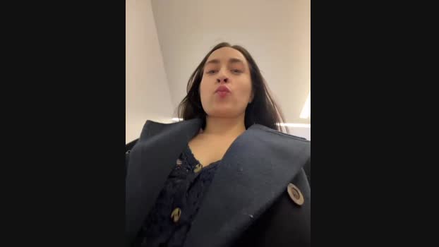 Holly_Play StripChat Female 28-01-2025