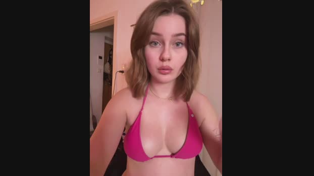 MaribelRiver StripChat Female 27-01-2025