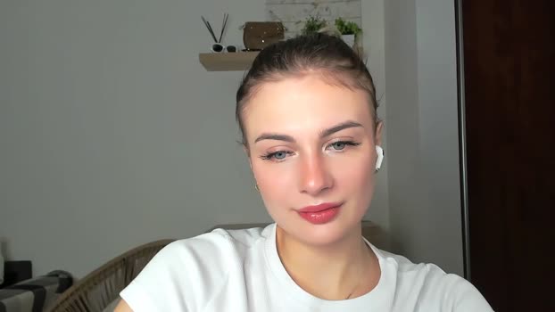 Maysoon_ MyFreeCams Female 27-01-2025