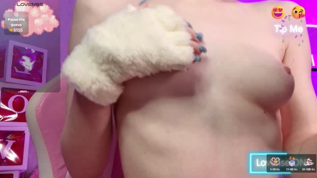 Nicolleli StripChat Female 28-01-2025