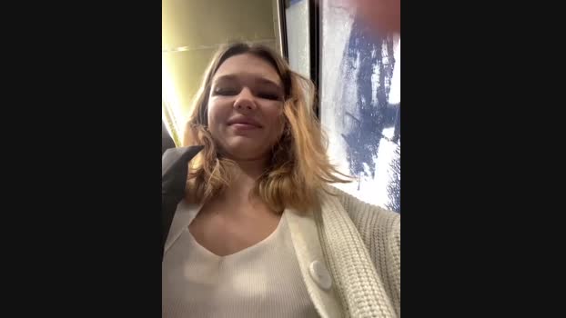 Oh_Anna StripChat Female 28-01-2025