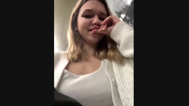 Oh_Anna StripChat Female 28-01-2025