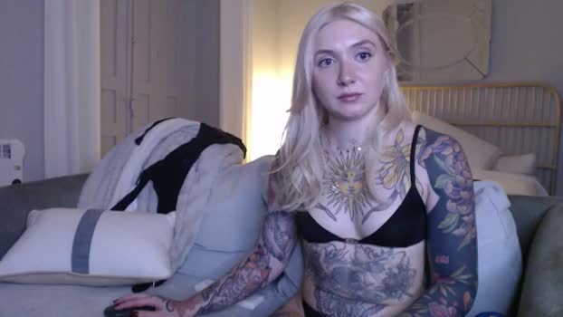 Tattoo_bbgirl MyFreeCams Female 27-01-2025