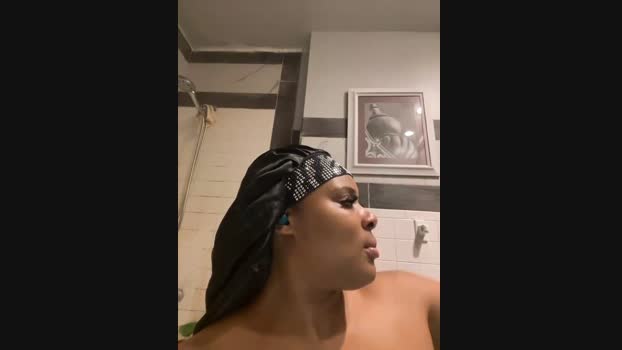 danielle333 StripChat Female 28-01-2025