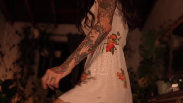 effylowell_ Chaturbate Female 27-01-2025