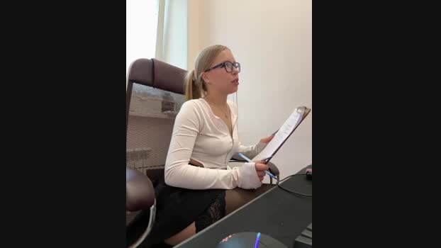 mur_girl StripChat Female 28-01-2025