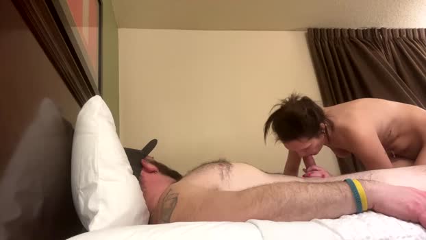 readytopleasexx Chaturbate Couple 28-01-2025