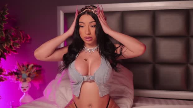 Anais_Bloom StripChat Female 28-01-2025