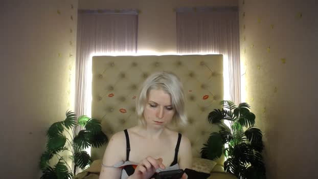 Lena_Paulles StripChat Female 29-01-2025