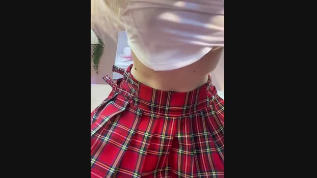 LiaraTesoni StripChat Female 28-01-2025