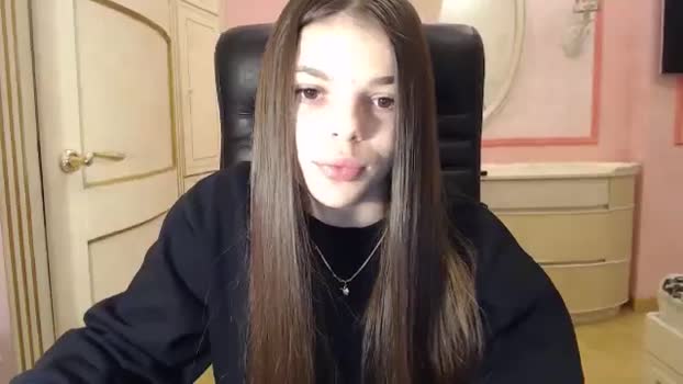 LikaOhh MyFreeCams Female 28-01-2025