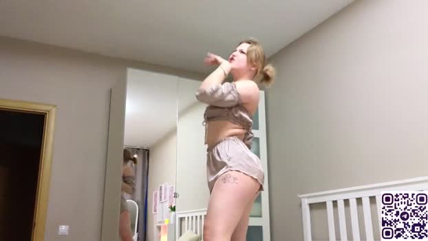 Maya_Rave StripChat Female 28-01-2025
