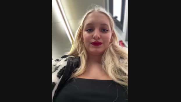 Milkyy_wway StripChat Female 28-01-2025