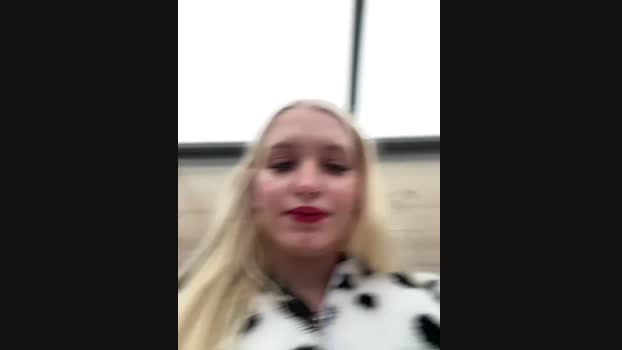 Milkyy_wway StripChat Female 29-01-2025