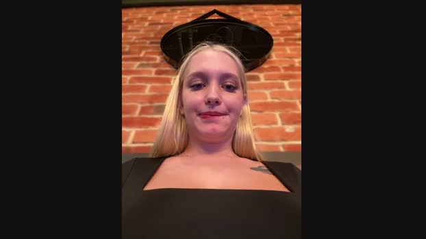 Milkyy_wway StripChat Female 29-01-2025