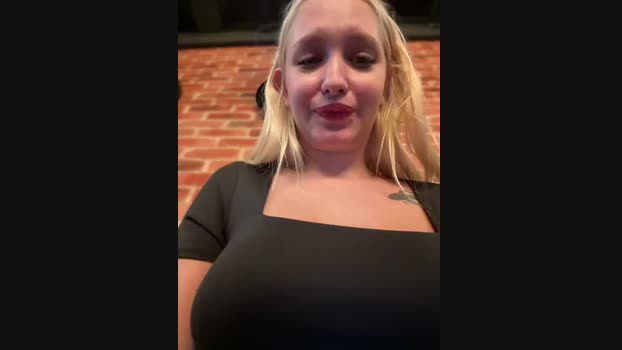 Milkyy_wway StripChat Female 29-01-2025