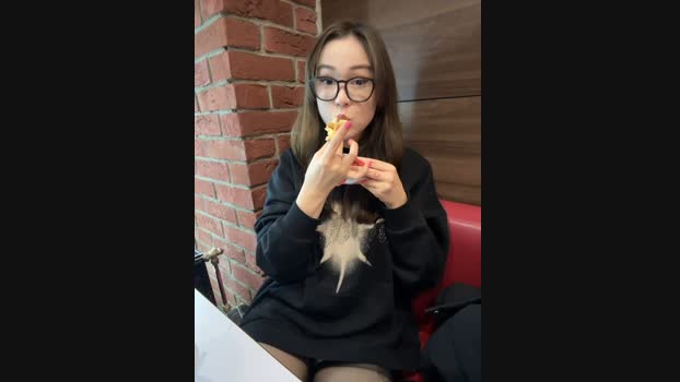 Peachy_Dream StripChat Female 28-01-2025