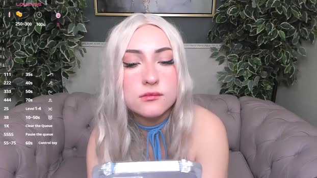 Sofi_Lynn StripChat Female 29-01-2025