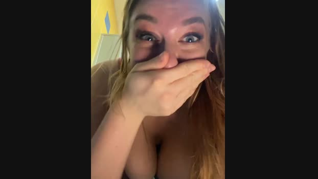 Sweet___Emily StripChat Female 28-01-2025