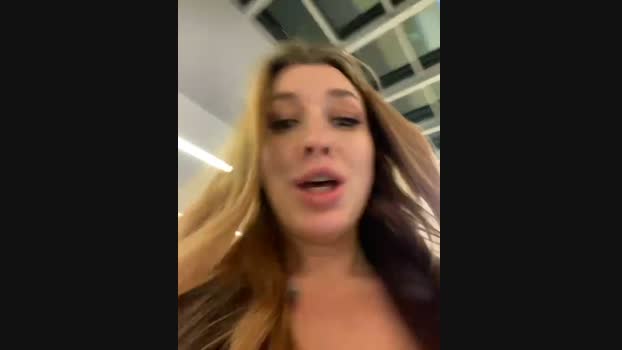 Sweet___Emily StripChat Female 28-01-2025