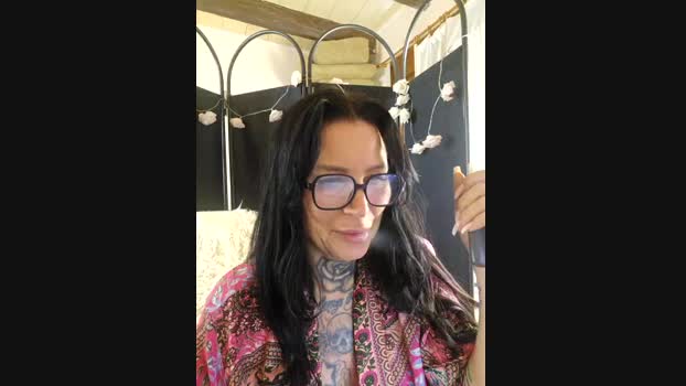 TattooMilfTanja StripChat Female 28-01-2025