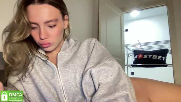 angel_from_sky Chaturbate Female 29-01-2025