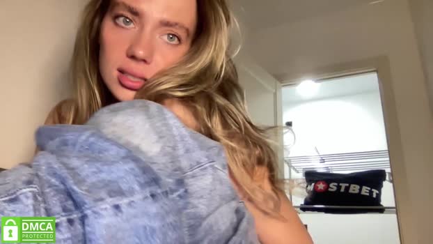 angel_from_sky Chaturbate Female 29-01-2025