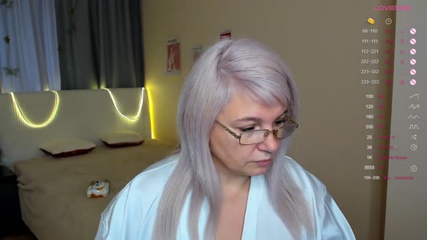 emma_pill StripChat Female 28-01-2025