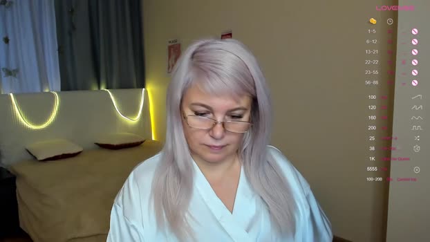 emma_pill StripChat Female 28-01-2025