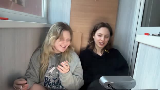 holydori Chaturbate Couple 29-01-2025