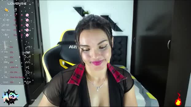 nicol_smith MyFreeCams Female 28-01-2025