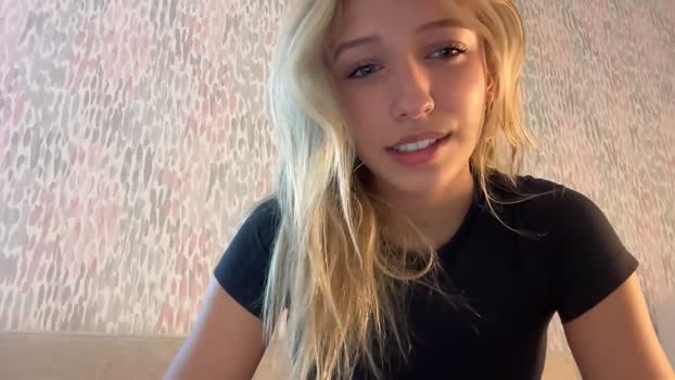 paigesylviaa Chaturbate Female 28-01-2025