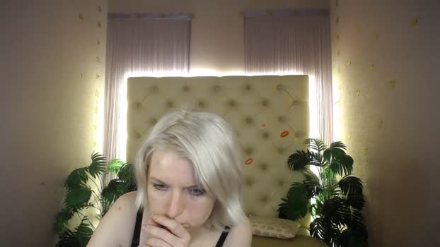 Lena_Paulles StripChat Female 29-01-2025