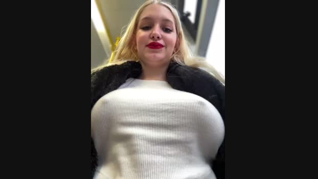 Milkyy_wway StripChat Female 30-01-2025